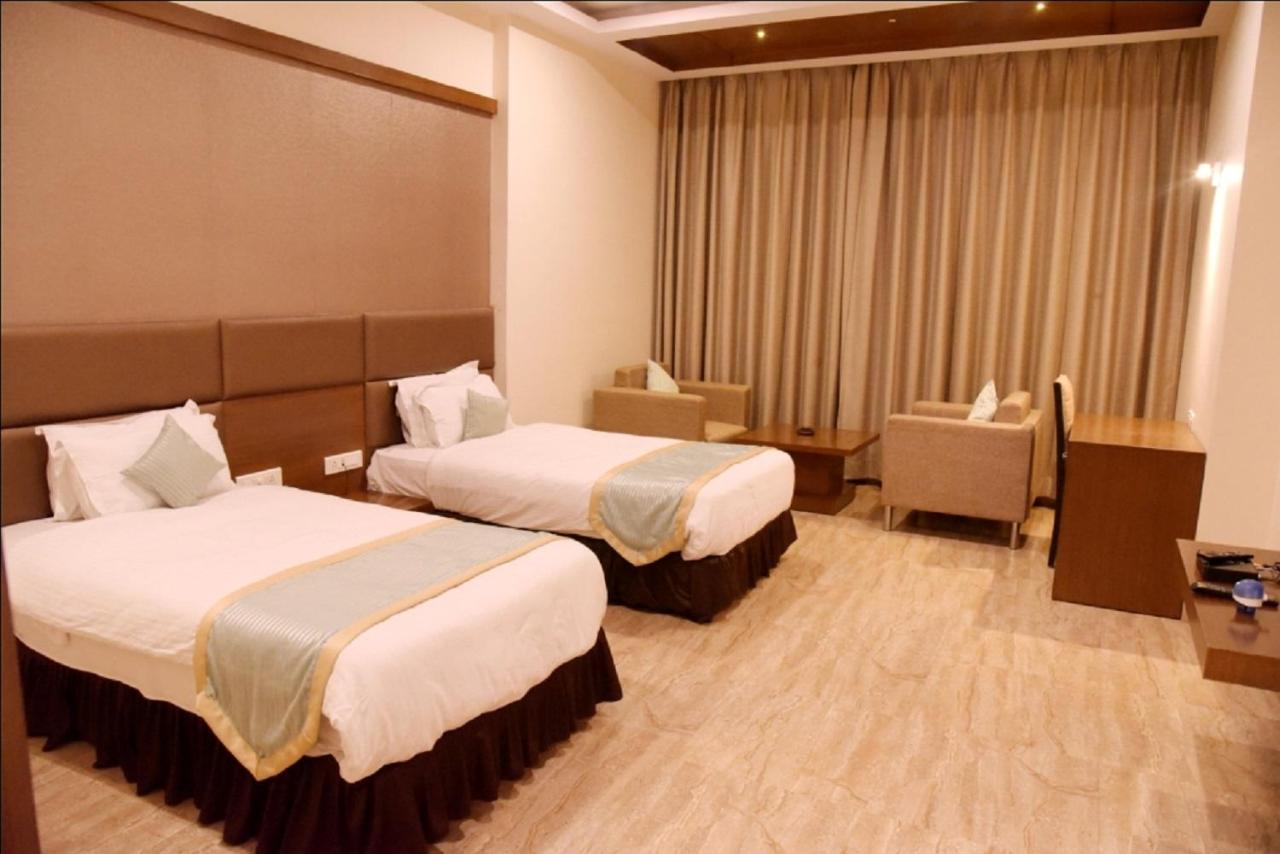 Hotel Krishna Palace, Ayodhya 외부 사진